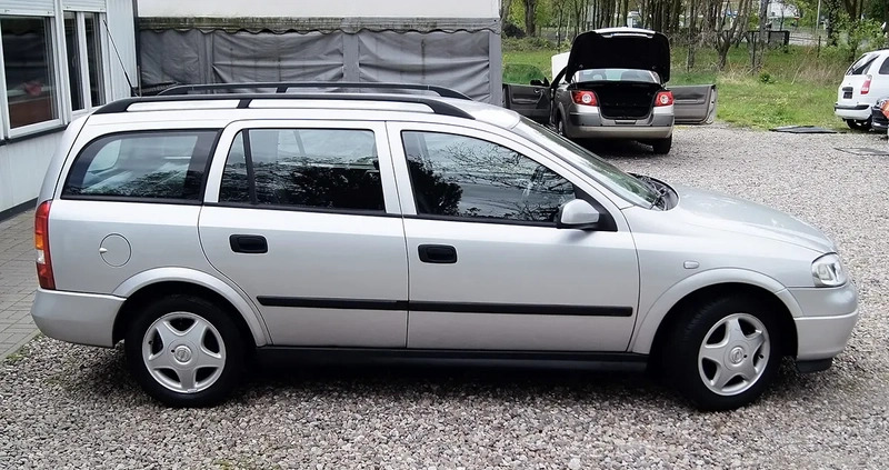 Opel Astra cena 6500 przebieg: 216000, rok produkcji 1999 z Szczecin małe 781